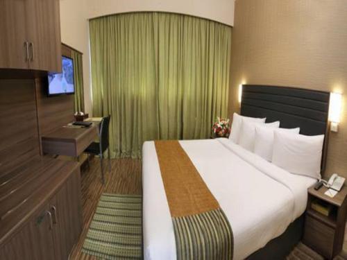 Oasis Deira Hotel Dubai Exterior foto